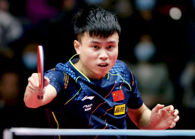 且接手的是 且接手的是